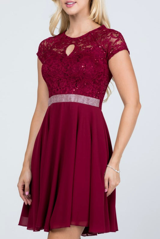 Lace Cap Sleeve Short Dress